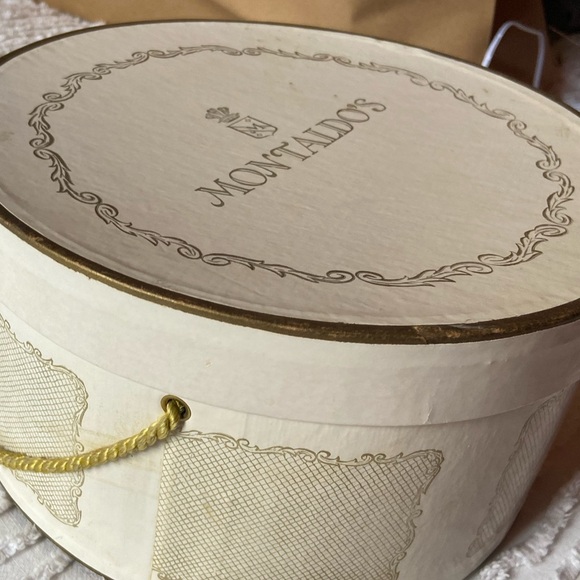 Vintage fur pillbox hat - Picture 4 of 5